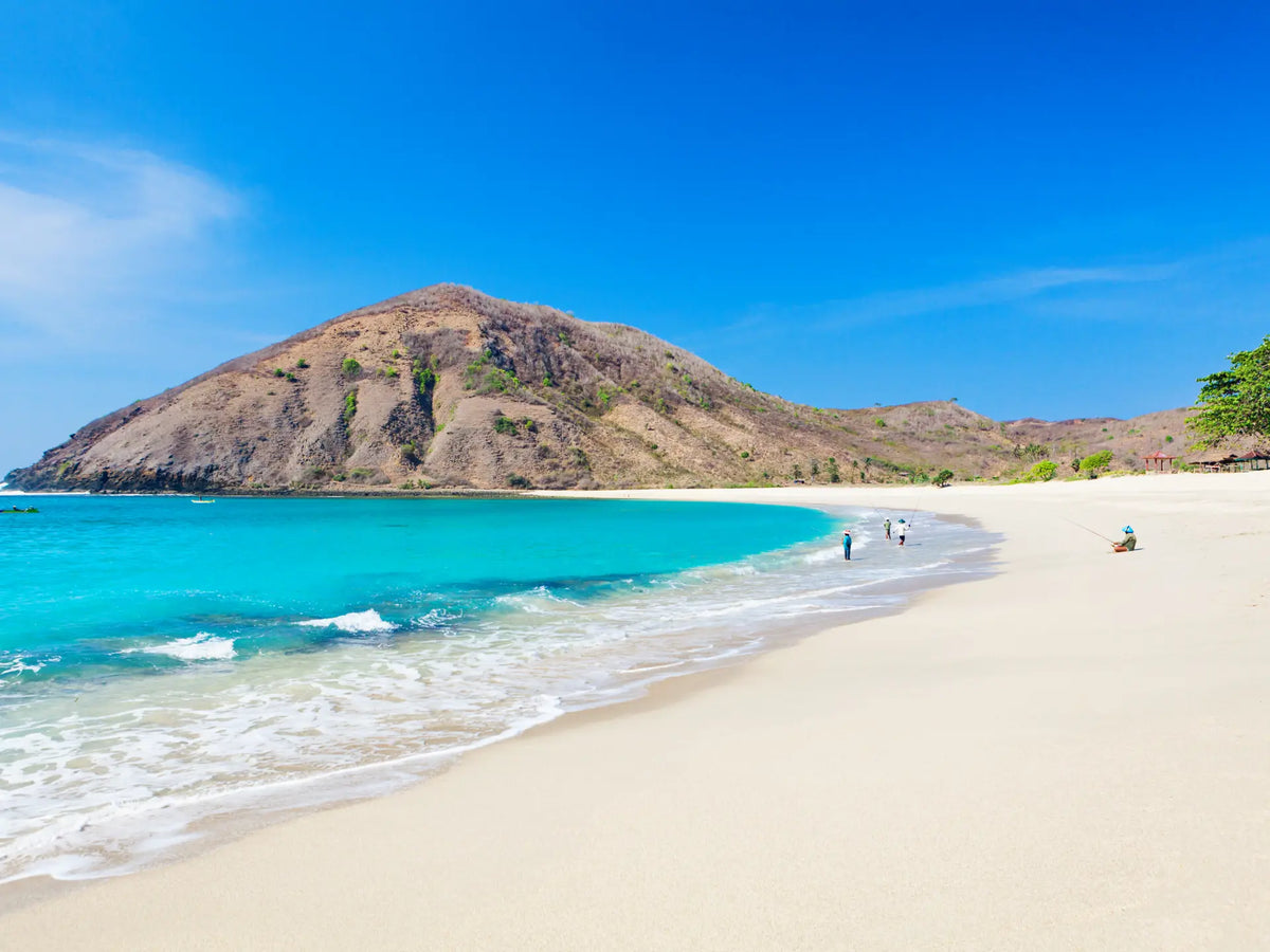 Lombok Kuta lagune — turkist vann og hvit sand i Indonesias mest undervurderte surferparadis