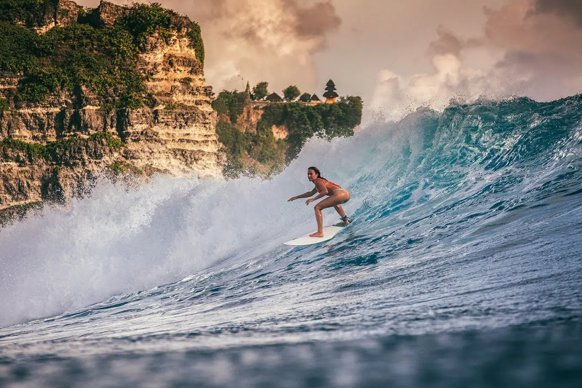 Surf og livsstil på Bali – surfere, yoga og avslappet beach-culture for norske reisende