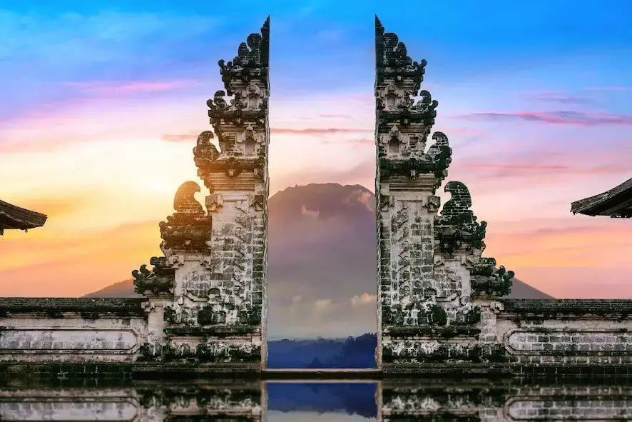 Gate of heaven (Lempuyang tempel)
